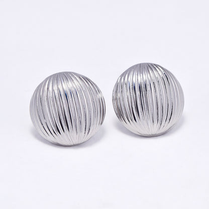SSYE6793 - Steel round textured stud earring