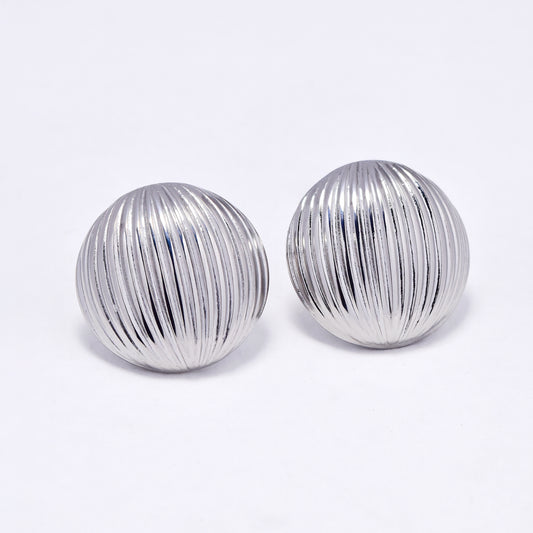 SSYE6793 - Steel round textured stud earring