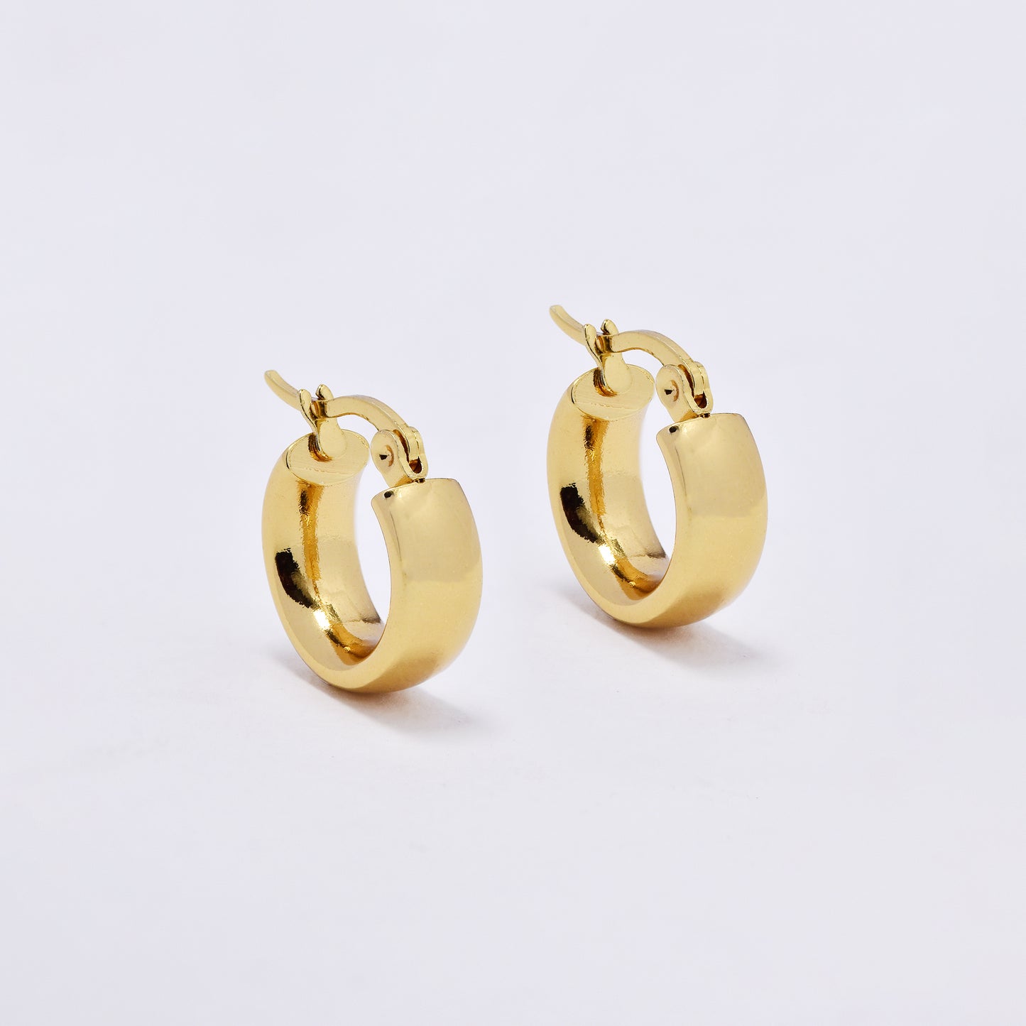 SSYE6813 - Steel 16mm x 6mm hoop earring