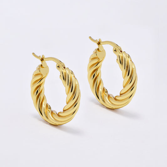 SSYE6826 - Steel 23mm x 5mm twisty hoop earrings