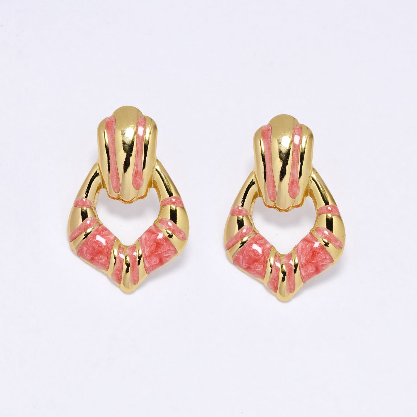 SSYE6841 - Steel enamel detail stud earring
