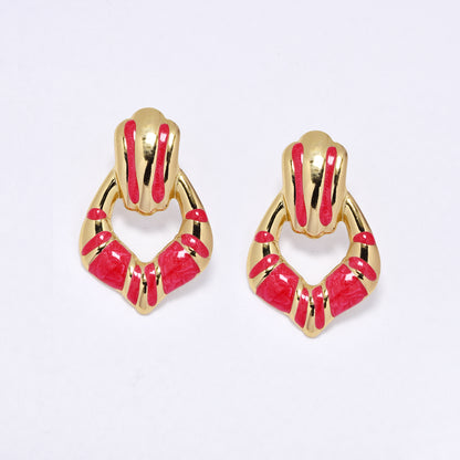 SSYE6841 - Steel enamel detail stud earring