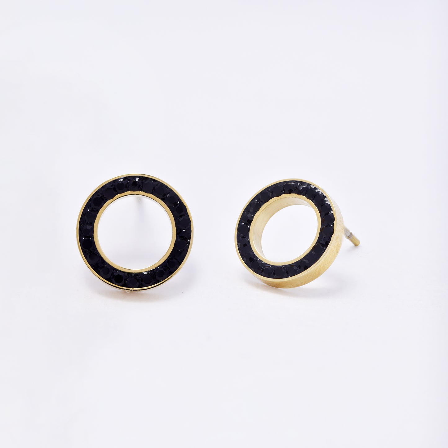 SSYE6957 - Steel 10mm round cutout CZ stud earring