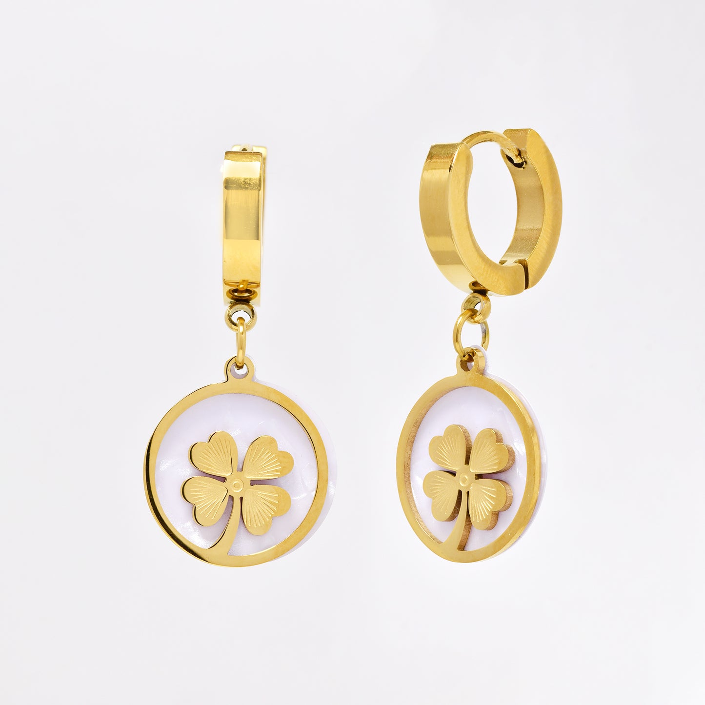 SSYE6958 - Steel cutout flower drop huggie