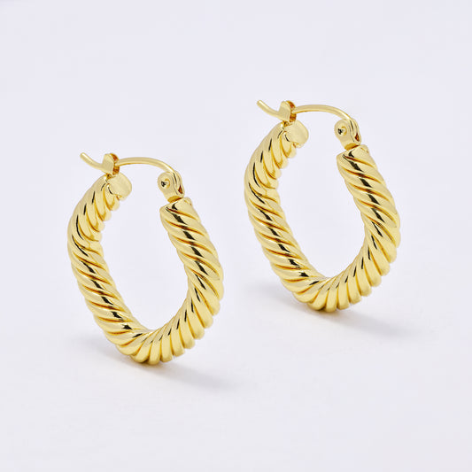 SSYE7101 - Steel 26mm x 4mm diamond shaped twisted hoop earring