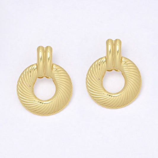 SSYE7104 - Steel 32mm x 25mm striped door knocker stud earrings