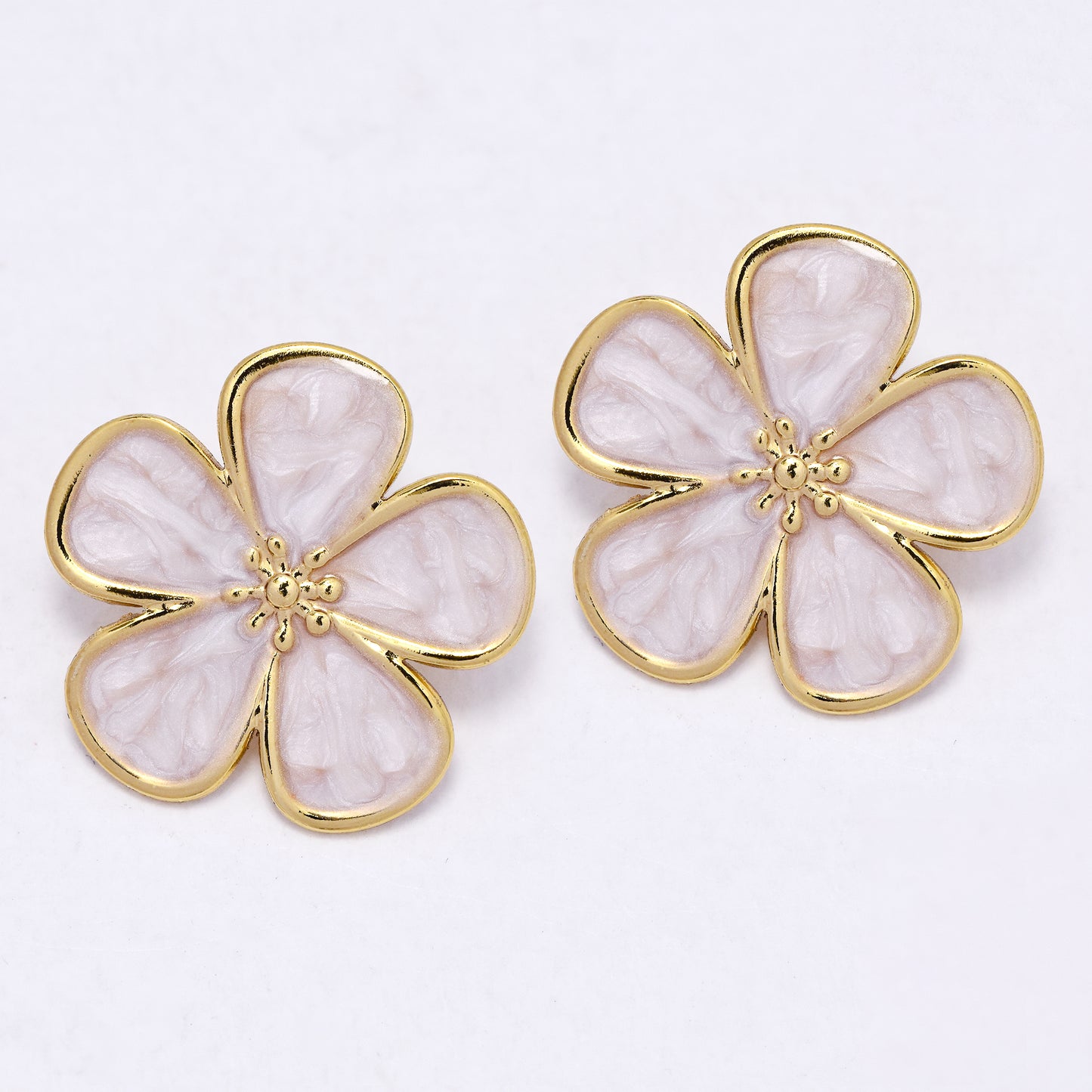 SSYE7122 - Steel 25mm enamel flower stud earring