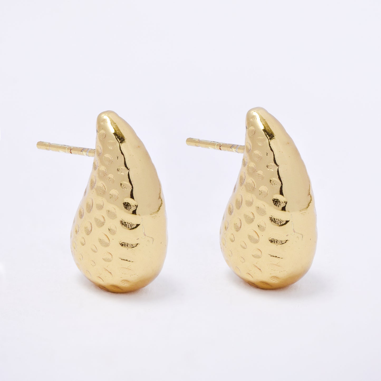 SSYE7275 - Steel 19mm x 9mm dotted teardrop stud earring