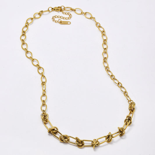 SSYN6090 - St Steel 41cm + 5cm knot and oval link necklace