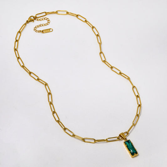 SSYN6477 - Steel 41cm + 5cm x 4mm paperclip link necklace with green stone
