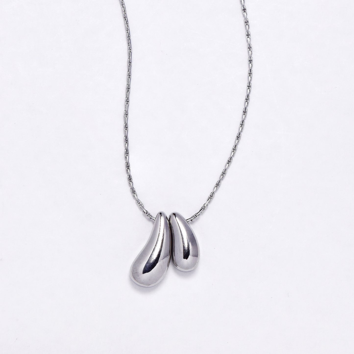 SSYN6890 - Steel double teardrop necklace