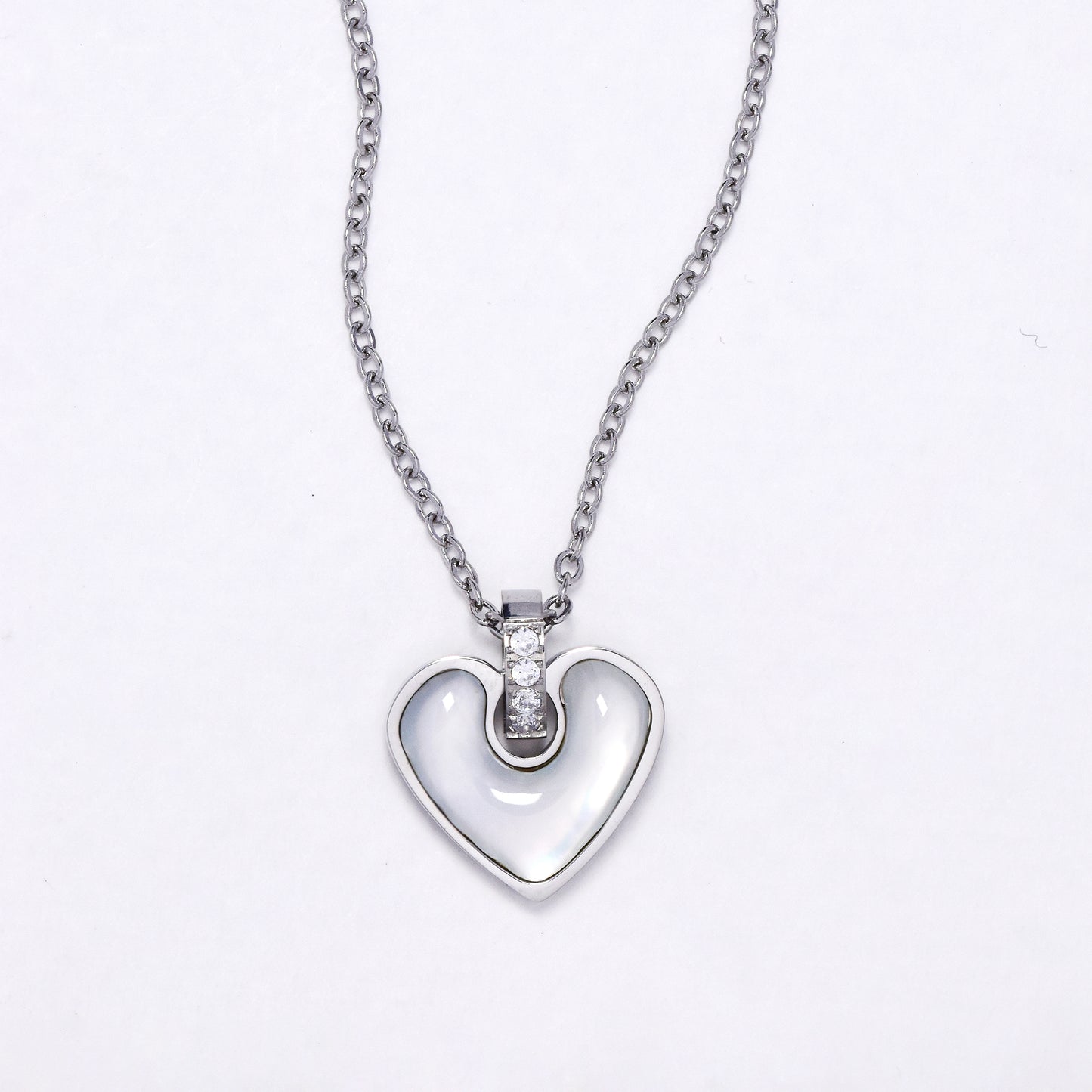 SSYN6904 - Steel enamel heart necklace