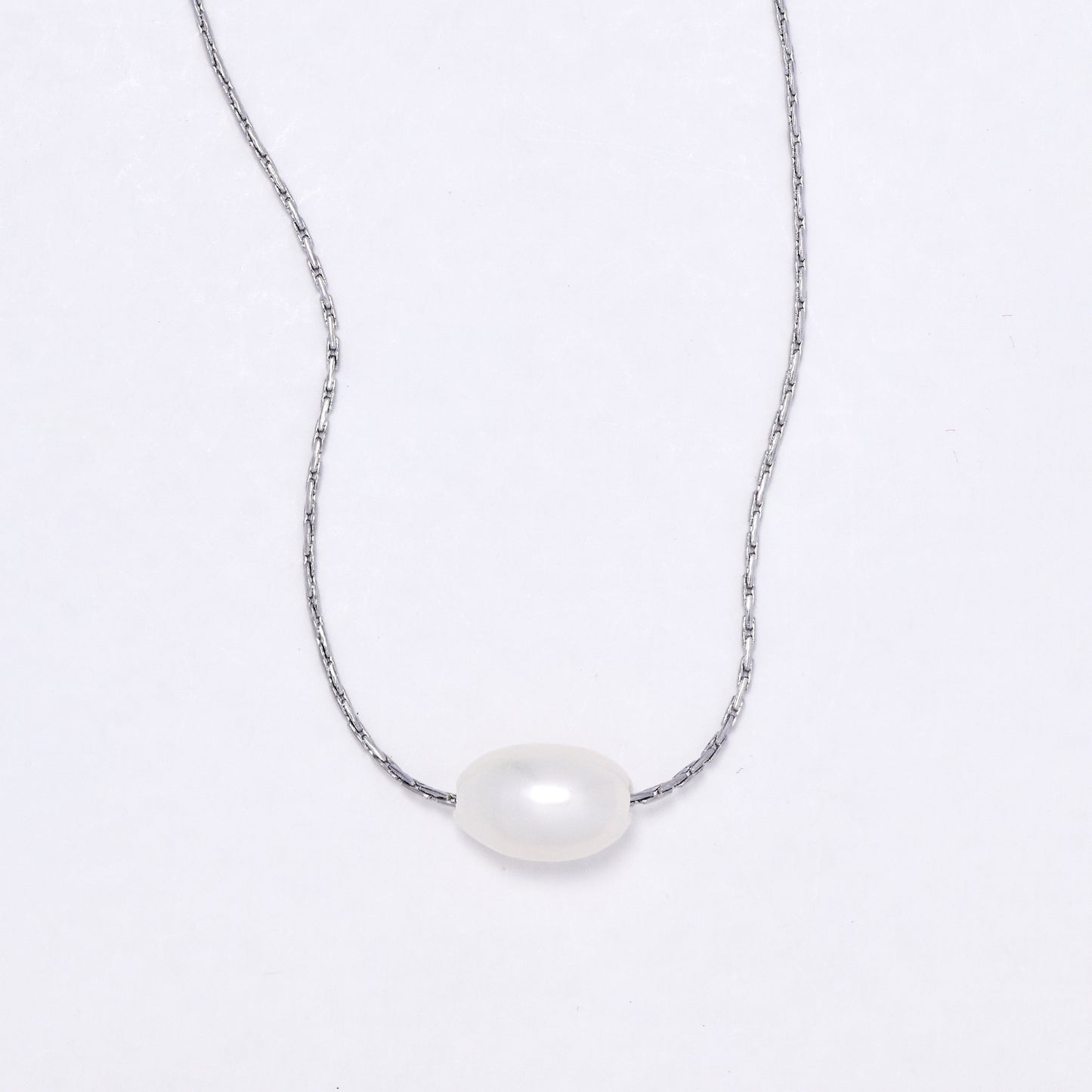 SSYN6908 - Steel freshwater pearl neckalce