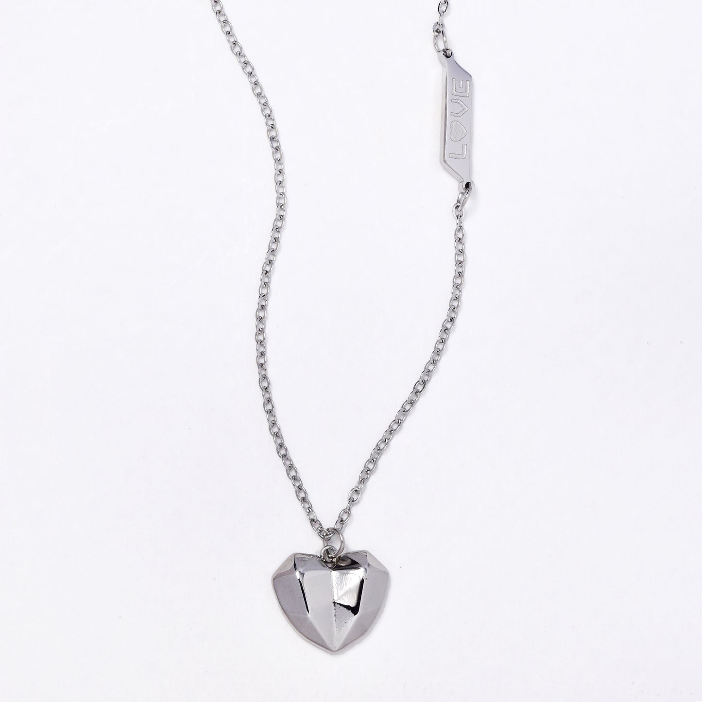 SSYN6909 - Steel heart with love disk necklace