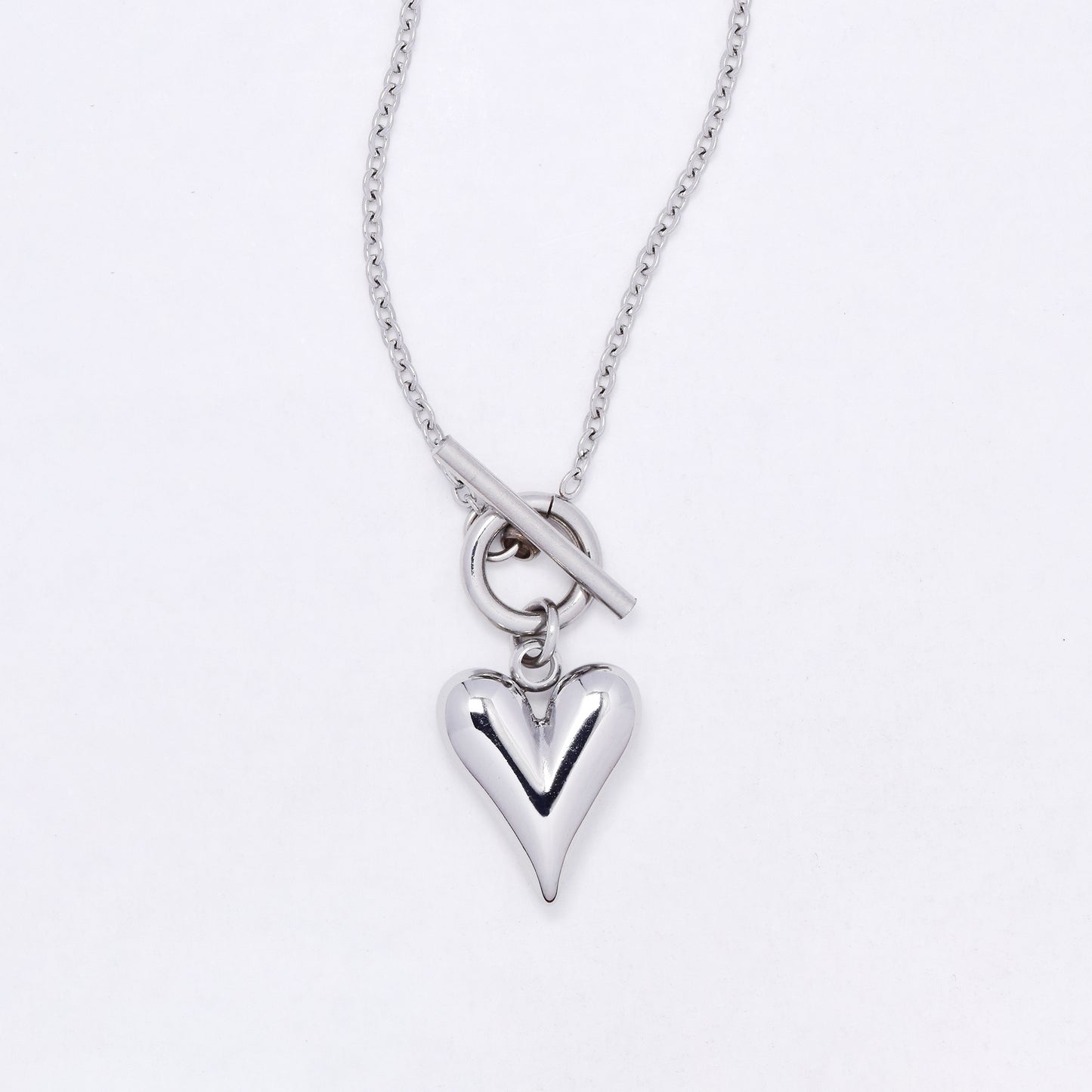 SSYN7115 - Steel 39cm heart necklace with toggle clasp
