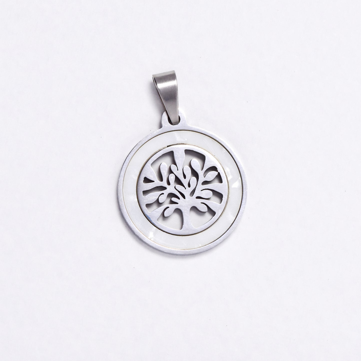 SSYP6074 - St Steel 20mm round shell tree of life disk pendant