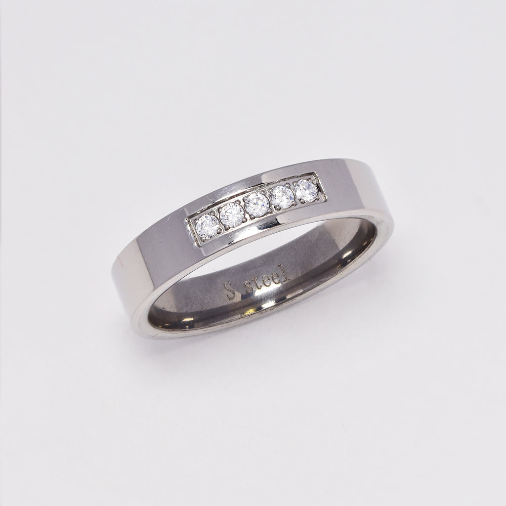 Stainless steel band detailed with cubic zirconia - SSYR4942