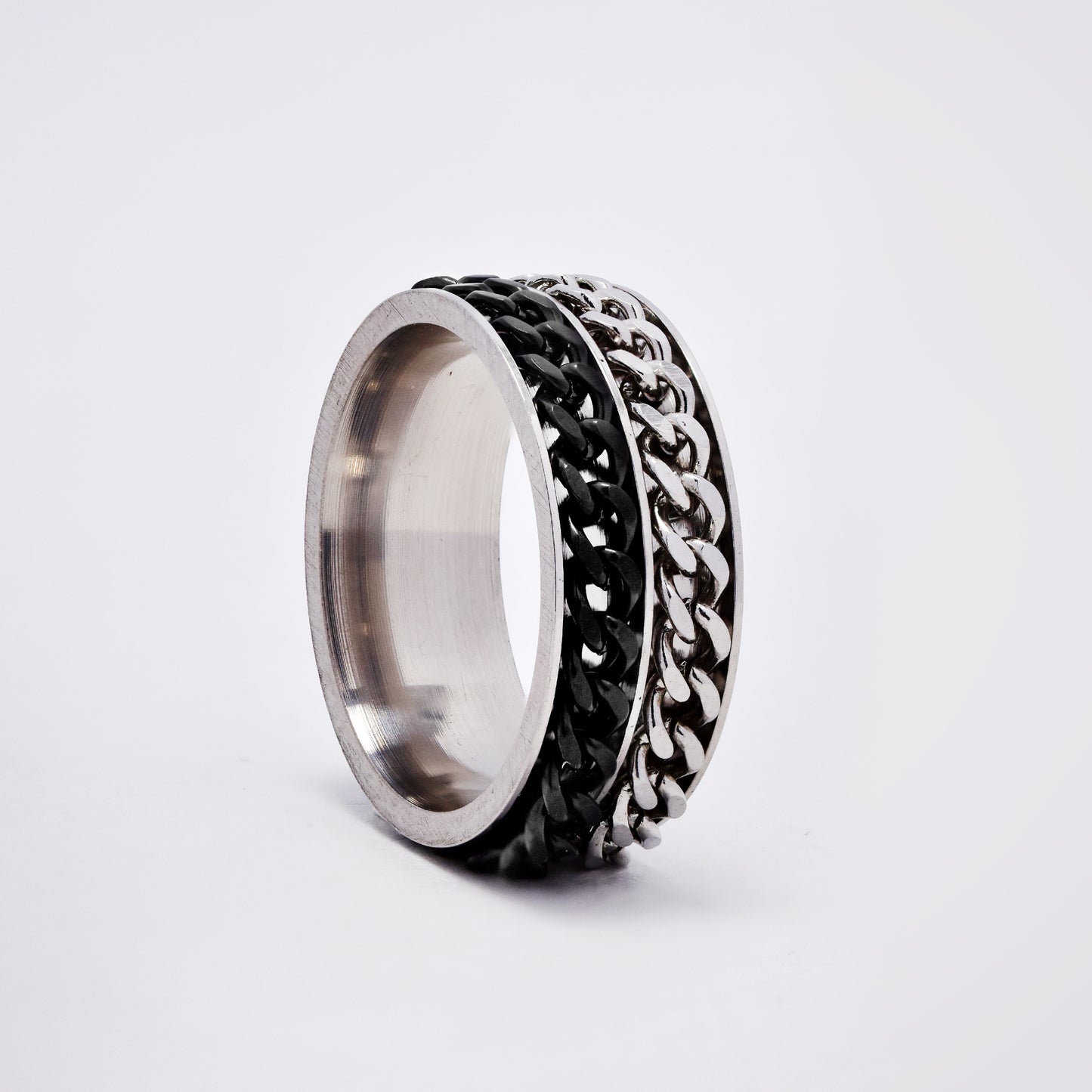 Steel ring with curb chain detail - SSYR5811