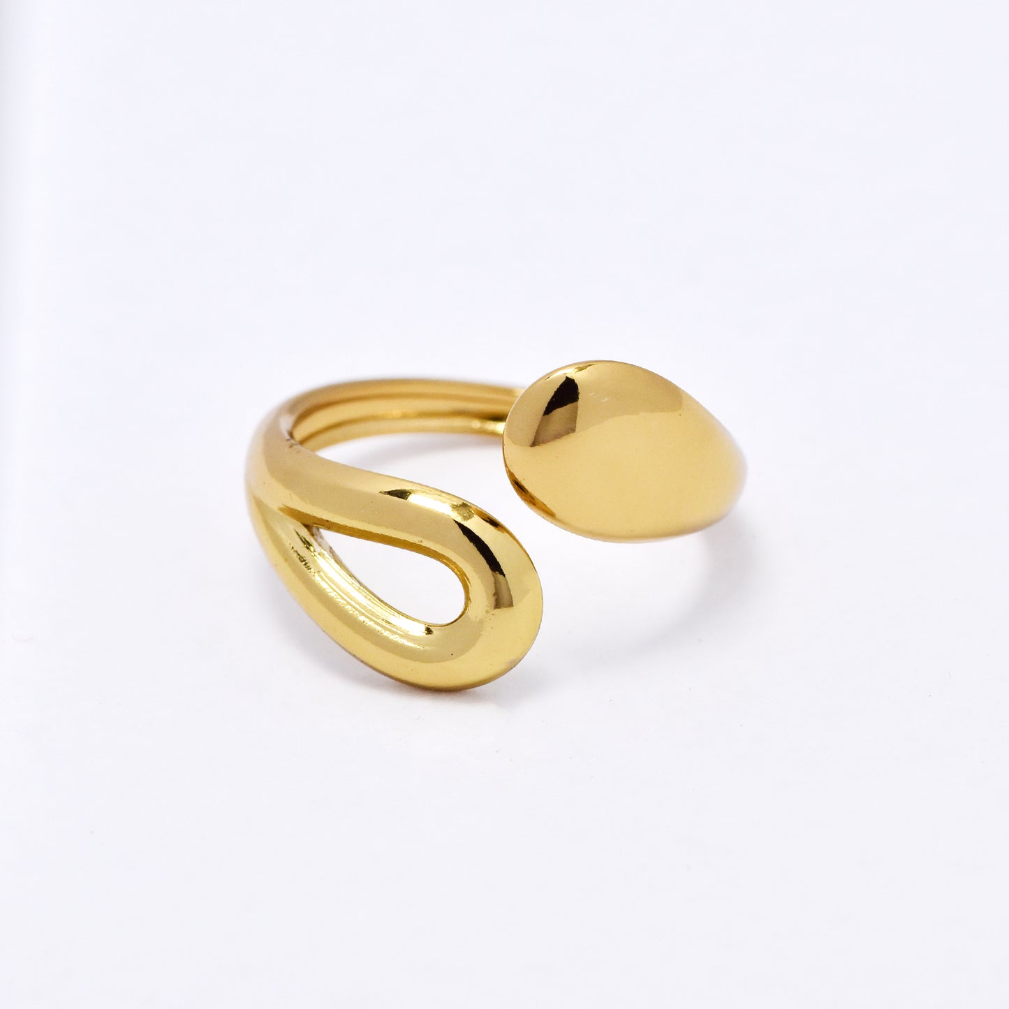 SSYR6119 - St Steel cross-over teardrop  open size ring