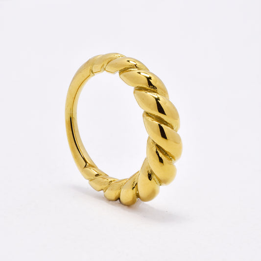 SSYR6701-P - St Steel croissant ring