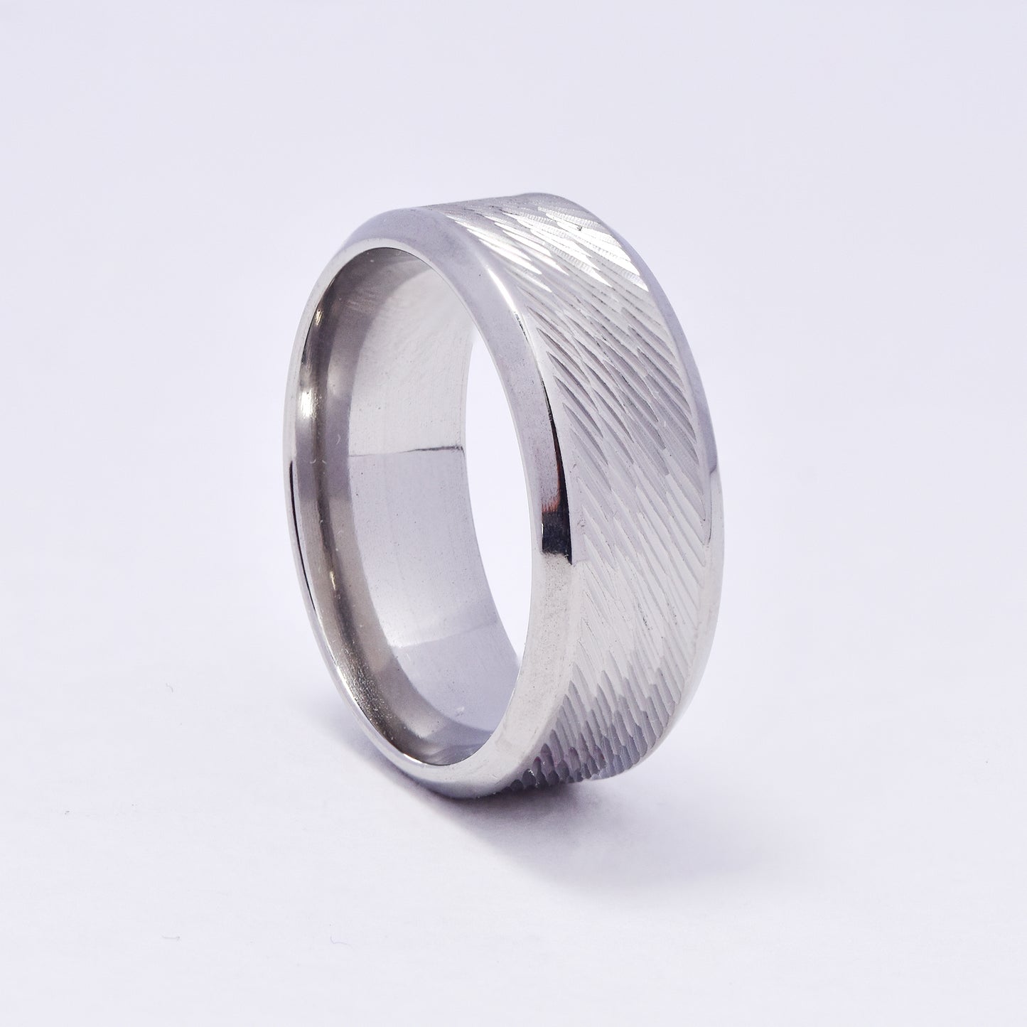 SSYR7080 - Steel 8mm shiny & ribbed ring