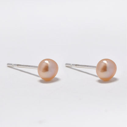 925 Silver freshwater pearl 4mm stud