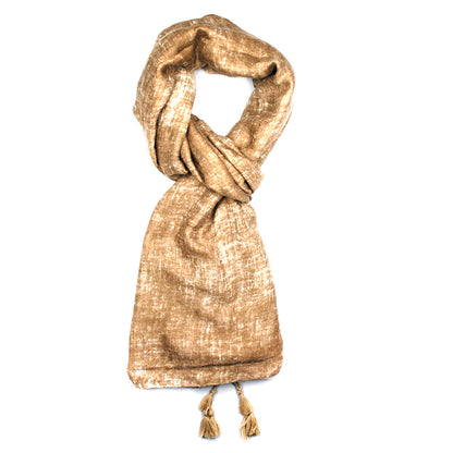 Mottled finish pattern scarf with tassels in each corner of the scarf