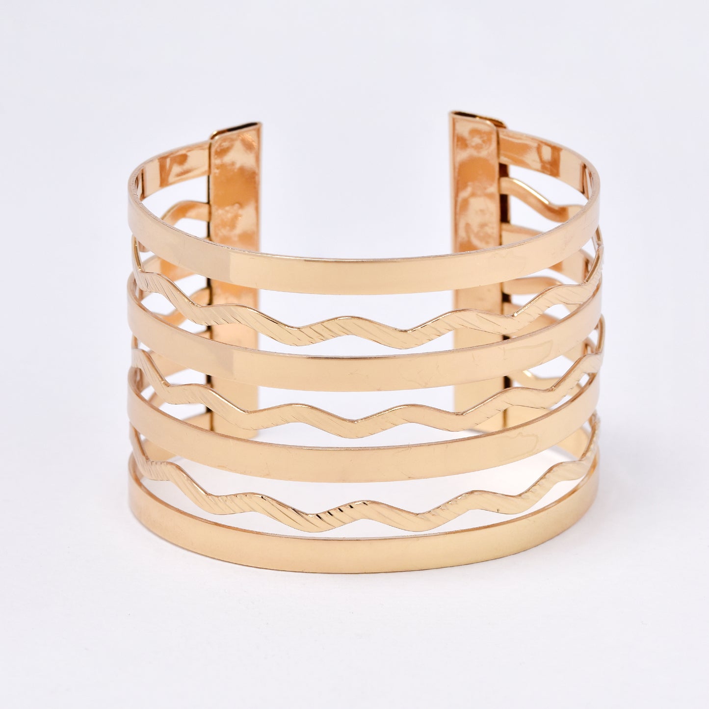 YB6327 - Fashion line pattern cuff