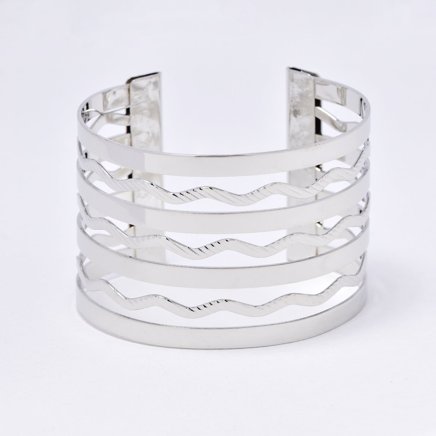 YB6327 - Fashion line pattern cuff
