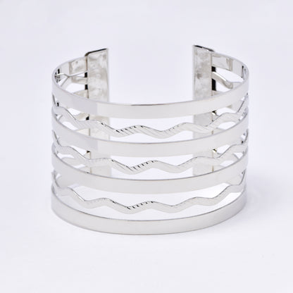 YB6327 - Fashion line pattern cuff