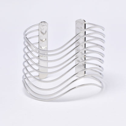 YB6329 - Fashion wavy line wire cuff