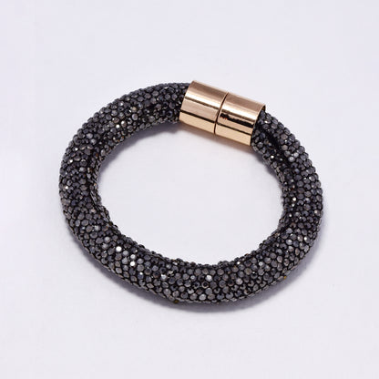 YB7510 - Diamante bracelet with magnetic closure