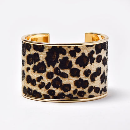 YB7766 - 47mm wide leopard print cuff bangle