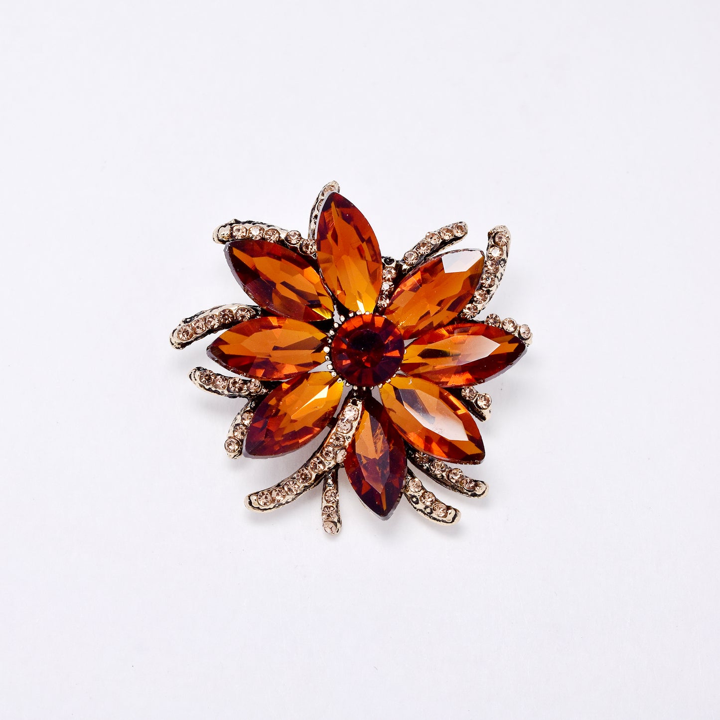 YBR7551 - Crystal flower brooch