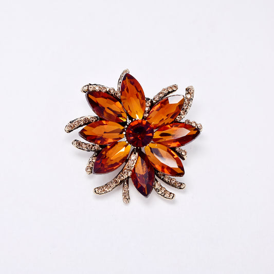 YBR7551 - Crystal flower brooch
