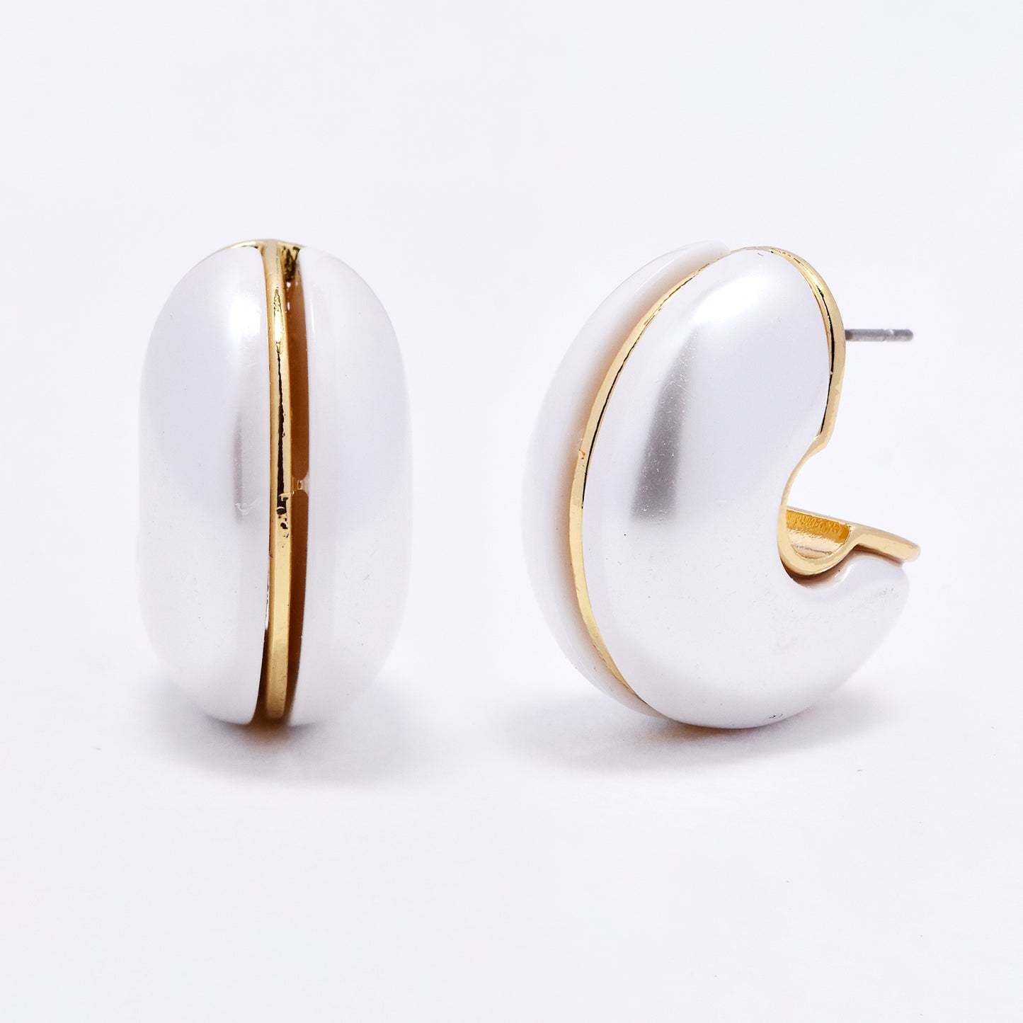 YE6253 - 25mm x 13mm pearly hoops