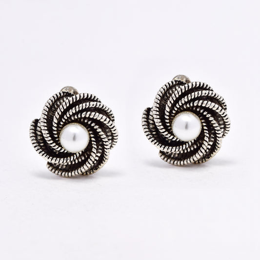 YE6711 - Fashion 20mm round faux pearl swirl clip-on earring
