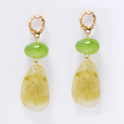 YE7668 - Resin drop stud earring