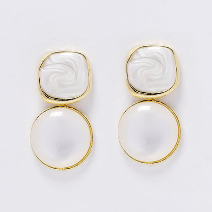 YE7684 - Enamel & resin drop stud earring