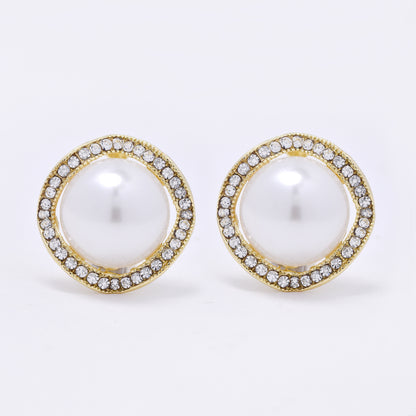 YE7703 - Diamante halo clip-on earring