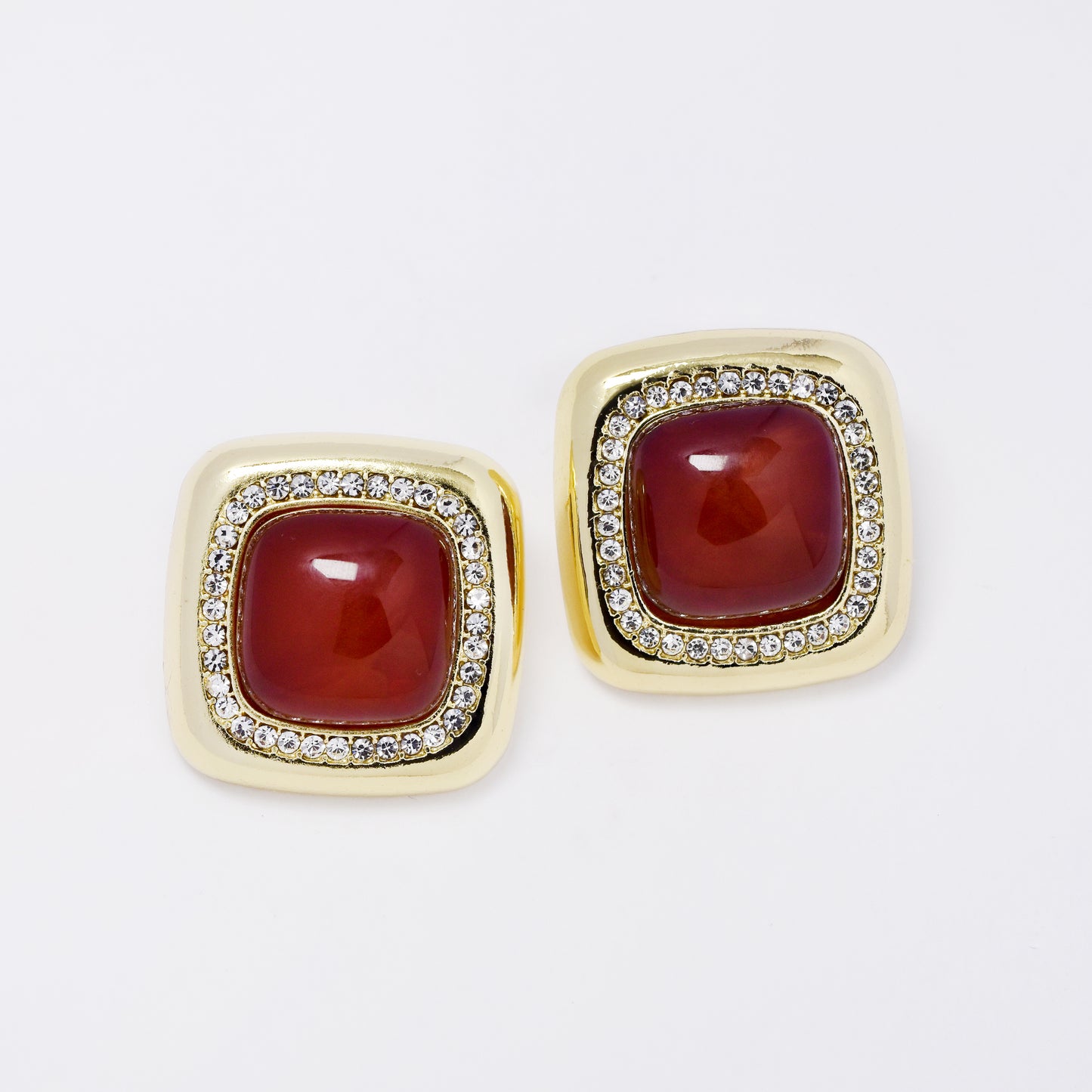 YE7715 - Square enamel & diamante stud earring