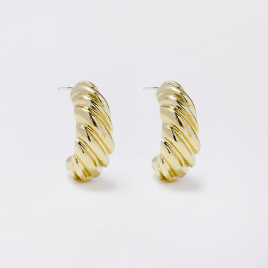 YE7722 - Twisted effect half hoop stud earring