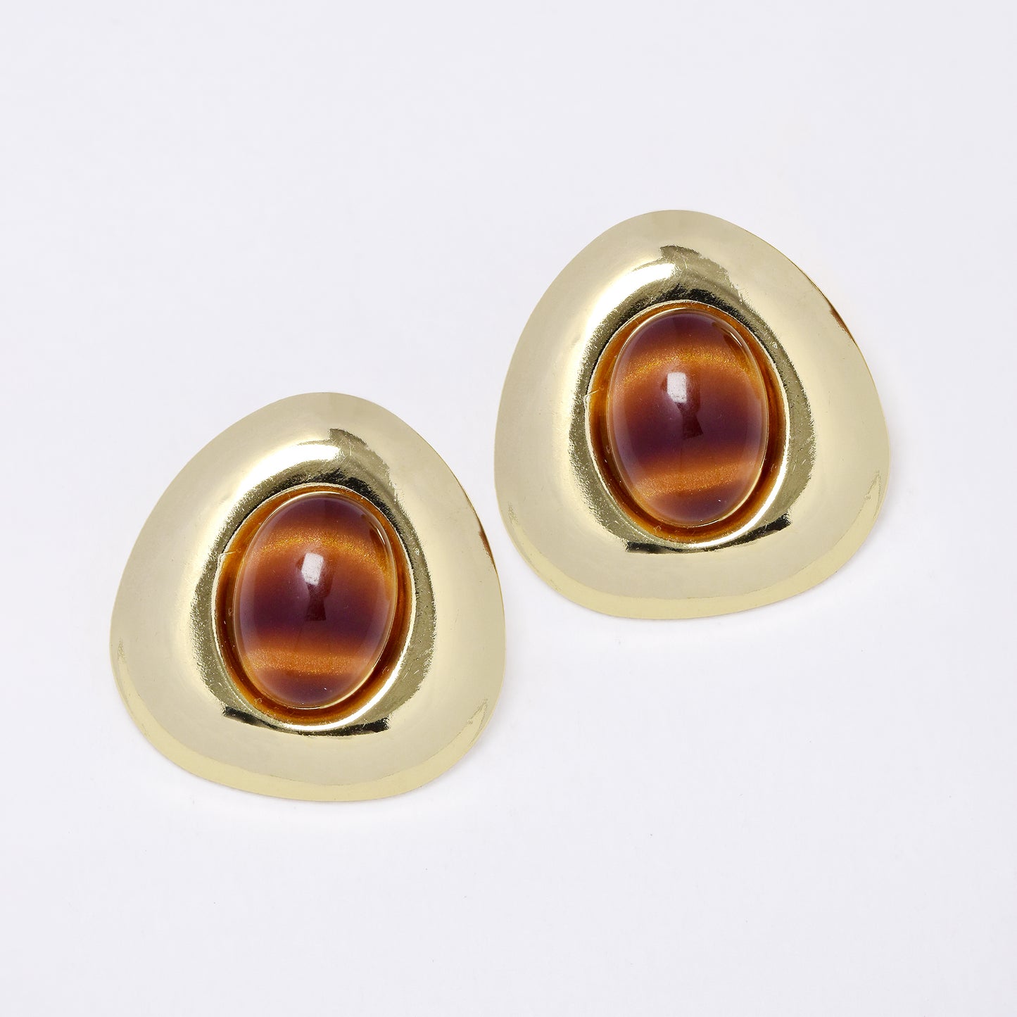 YE7734 - Statement cat's eye stud earring
