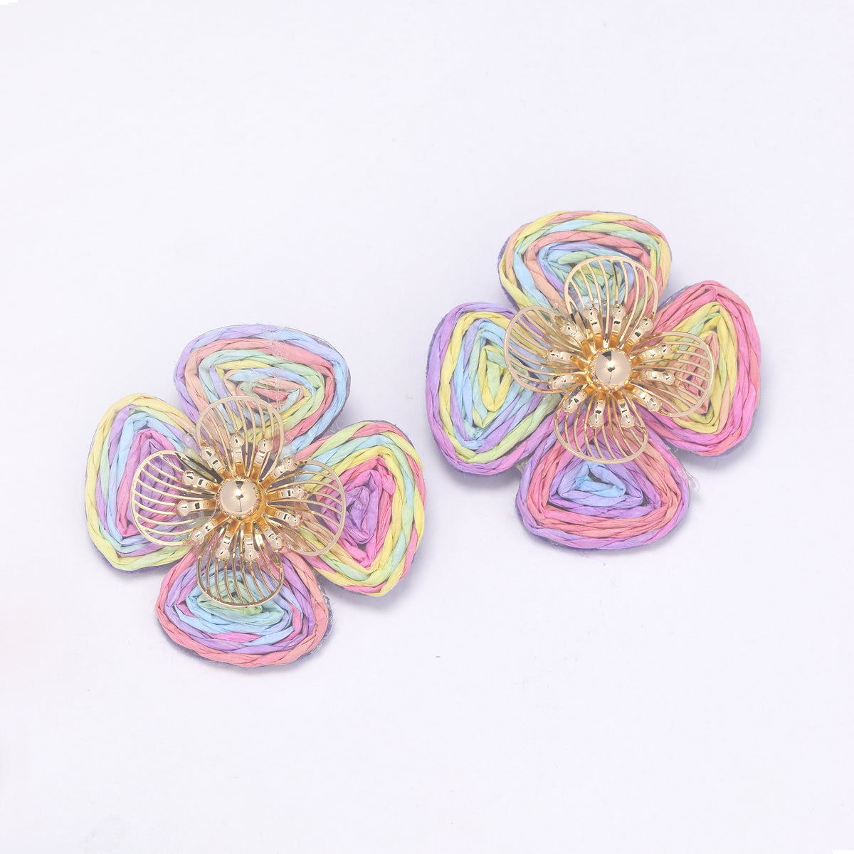 YE7806 - Woven straw 45mm flower stud earring