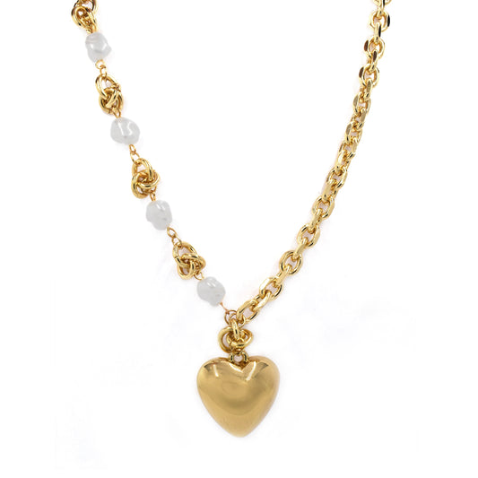 Fashion pearl and heart pendant statement necklace
