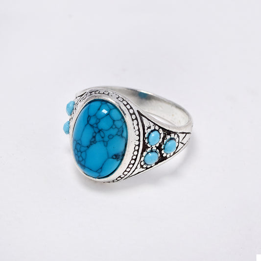 YR6788 - Fashion turquoise stone side detail signet ring