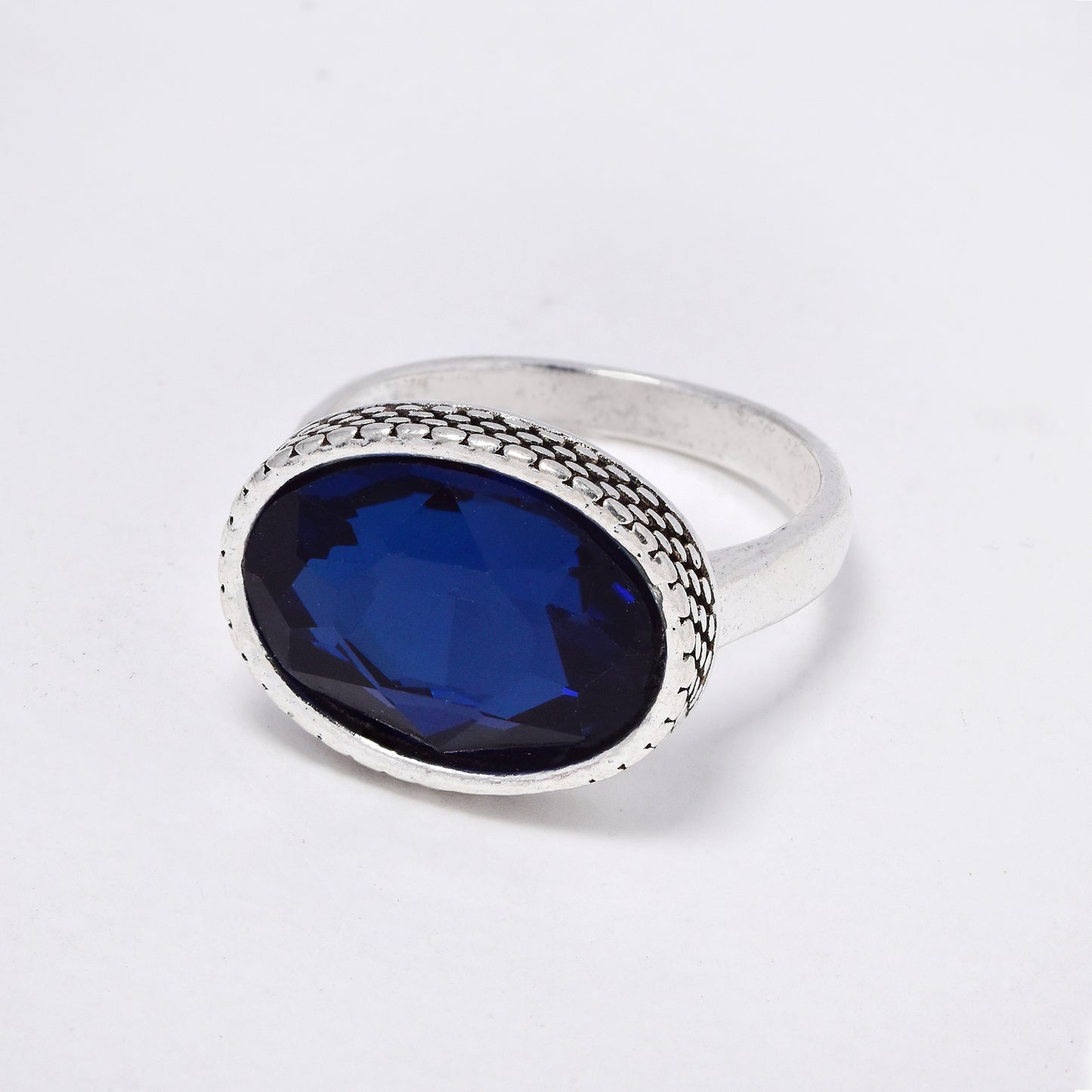 YR6791 - Fashion statement crystal checked rim ring