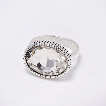 YR6792 - Fashion statement crystal line rim ring
