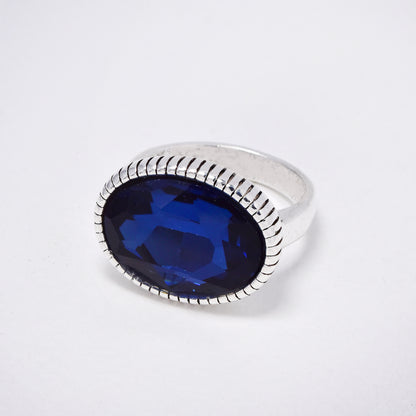 YR6792 - Fashion statement crystal line rim ring