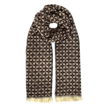 Luxuriously soft woven scarf